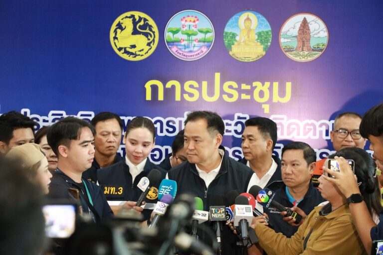 “อนุทิน” มั่นใจเก้าอี้ มท.1 ยังแข็งแรง