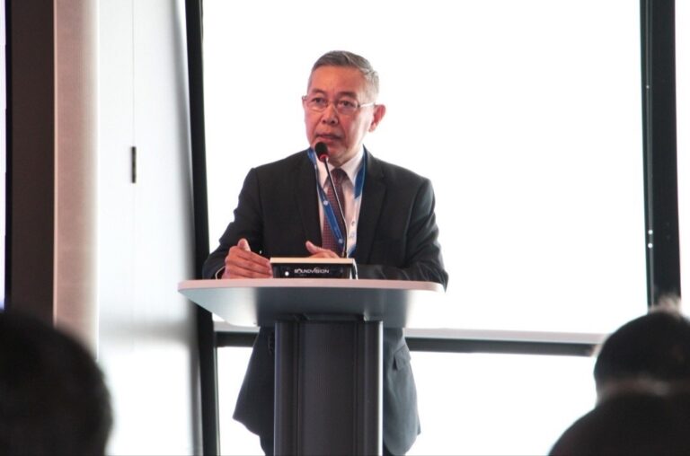 อาชีพทนาย อย่ากังวลกับกระแสหรือคำวิจารณ์