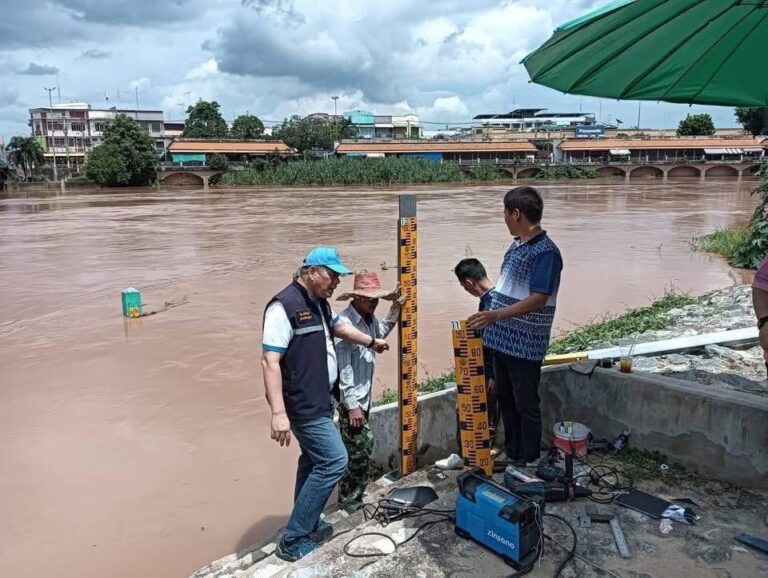 “อรรถกร” เฝ้าระวังใกล้ชิดระดับน้ำ รับมือ “พายุคาจิกิ”