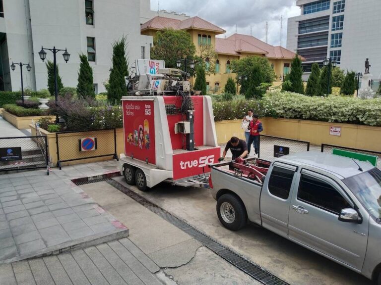 กสทช.ระดมทุกกลไกป้องกันระบบสื่อสารไม่ให้ล่มในพื้นที่น้ำท่วมภาคใต้