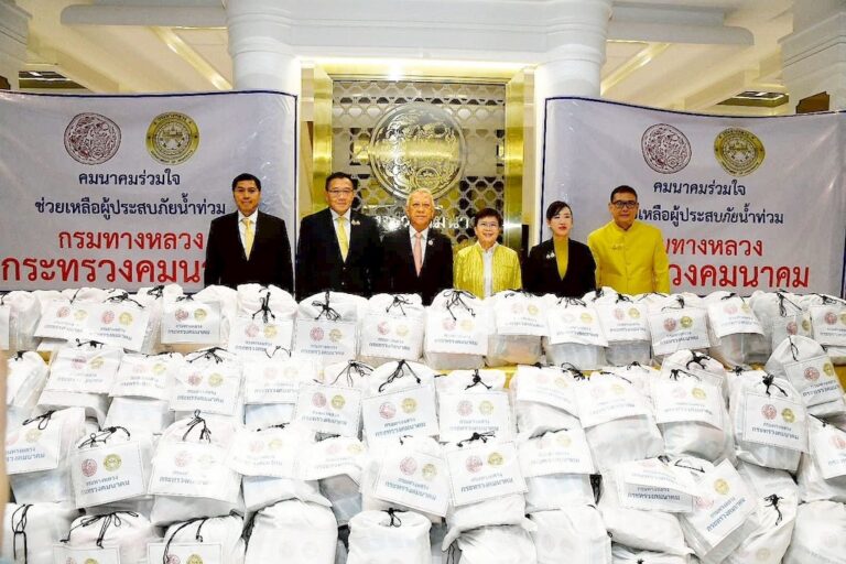 “พิพัฒน์”สั่งเร่งฟื้นฟูเส้นทางคมนาคมหลังน้ำลด