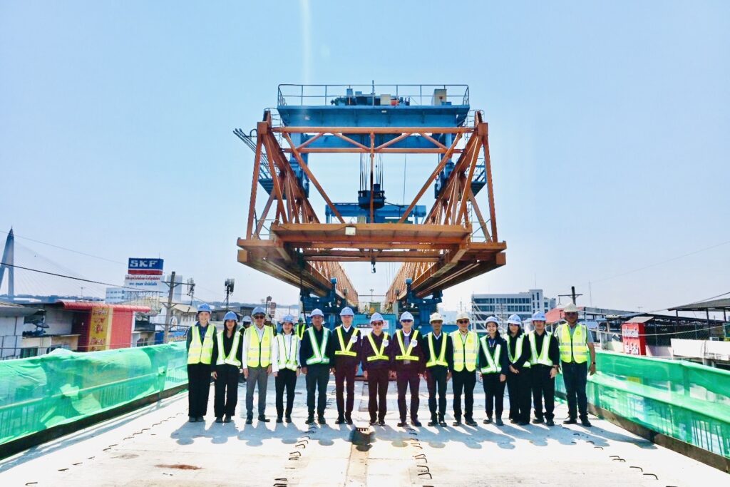 รฟม.ตรวจความปลอดภัยในพื้นที่ก่อสร้าง ตรวจเครน