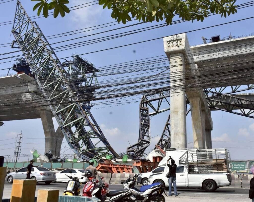 โครงเหล็ก M82 ร่วง ใส่กบาล