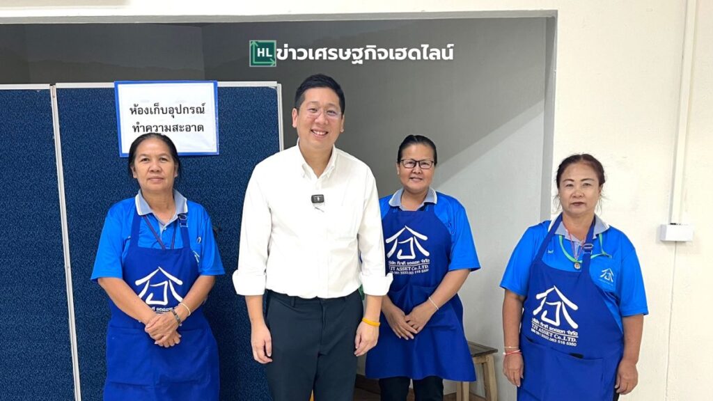 phitsanulok airport cleaning team