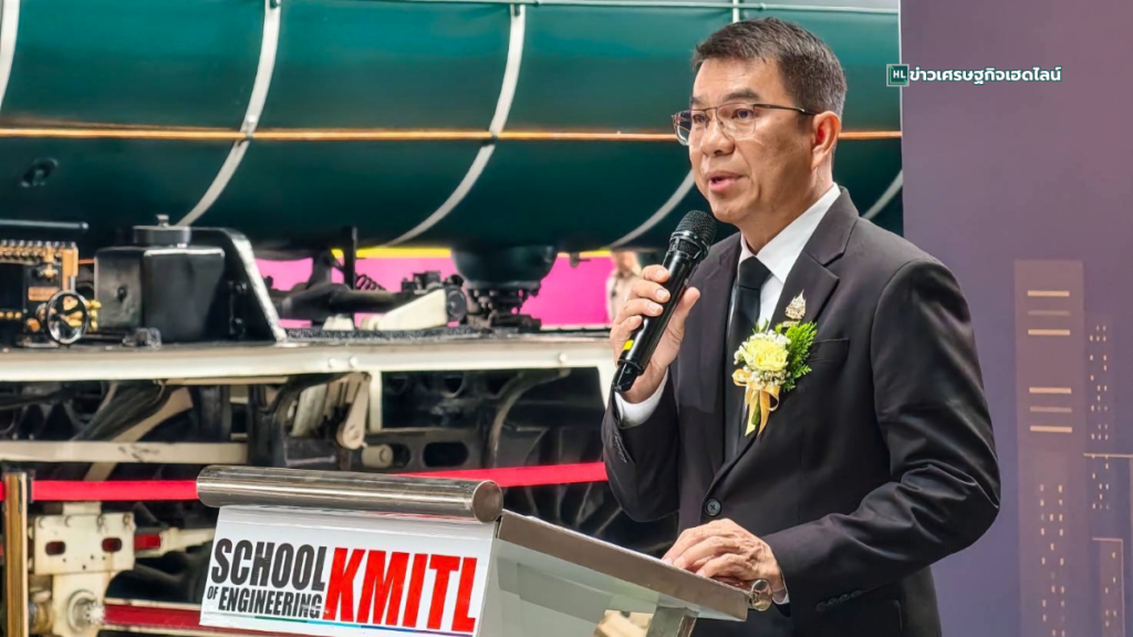 srt anan thai train
