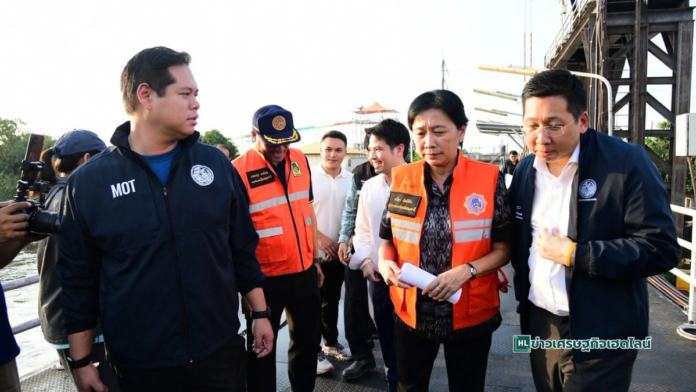 pathumthani floods key managers